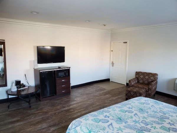 Ocean Surf Inn & Suites Main image